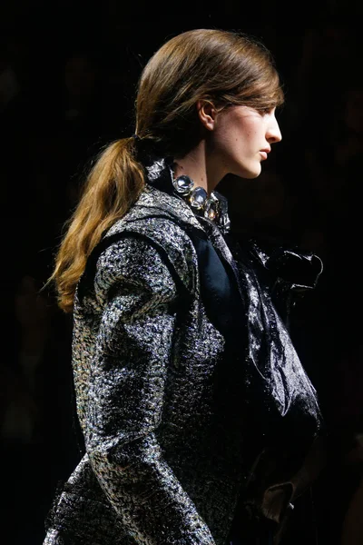 Look 145